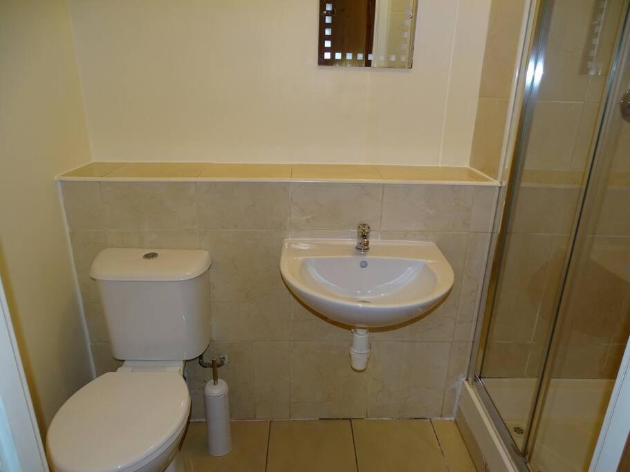 2 Bed Apartment In City Centre Dublin Eksteriør billede